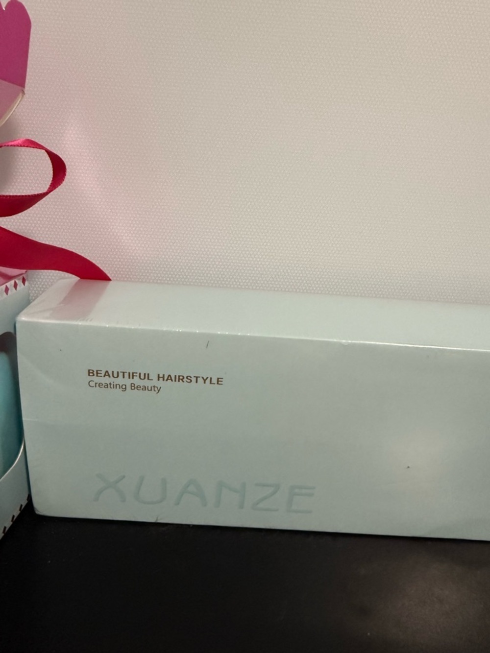 Xuanze Flat Iron and Makeup Sponge Set Gift Pack! NWB - Picture 2 of 6